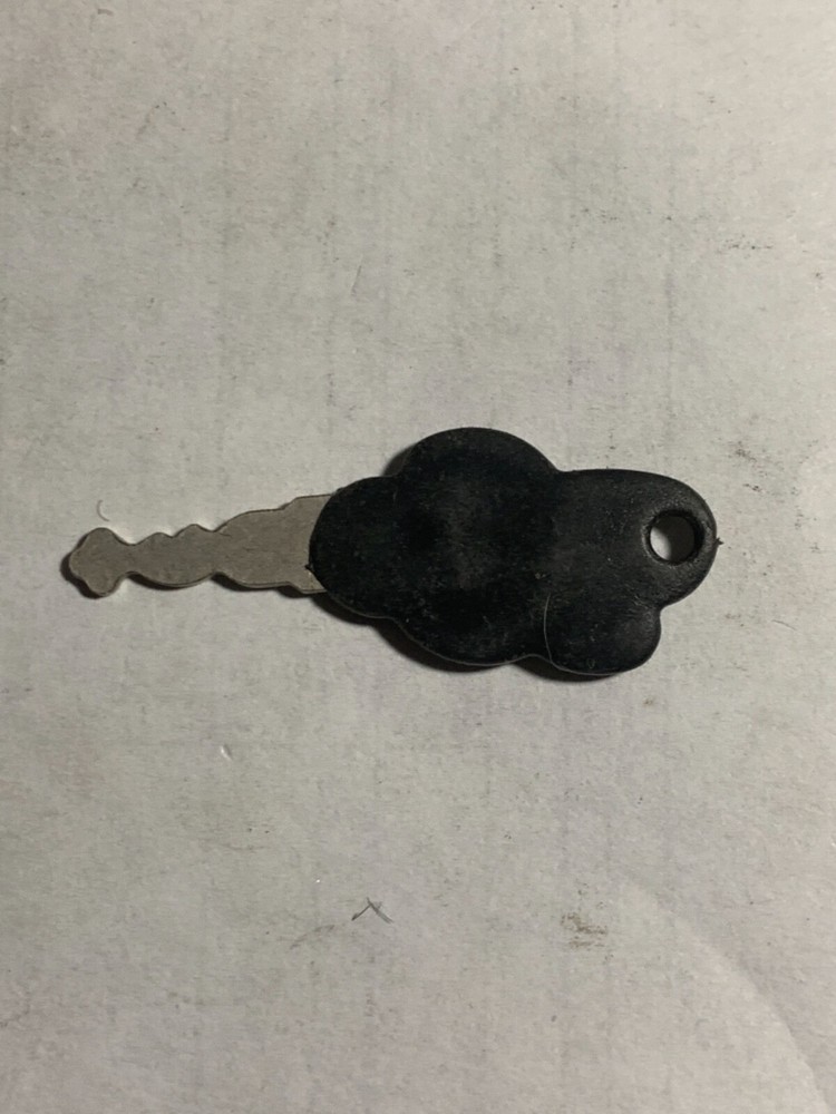 Skyway Luggage Key VINTAGE