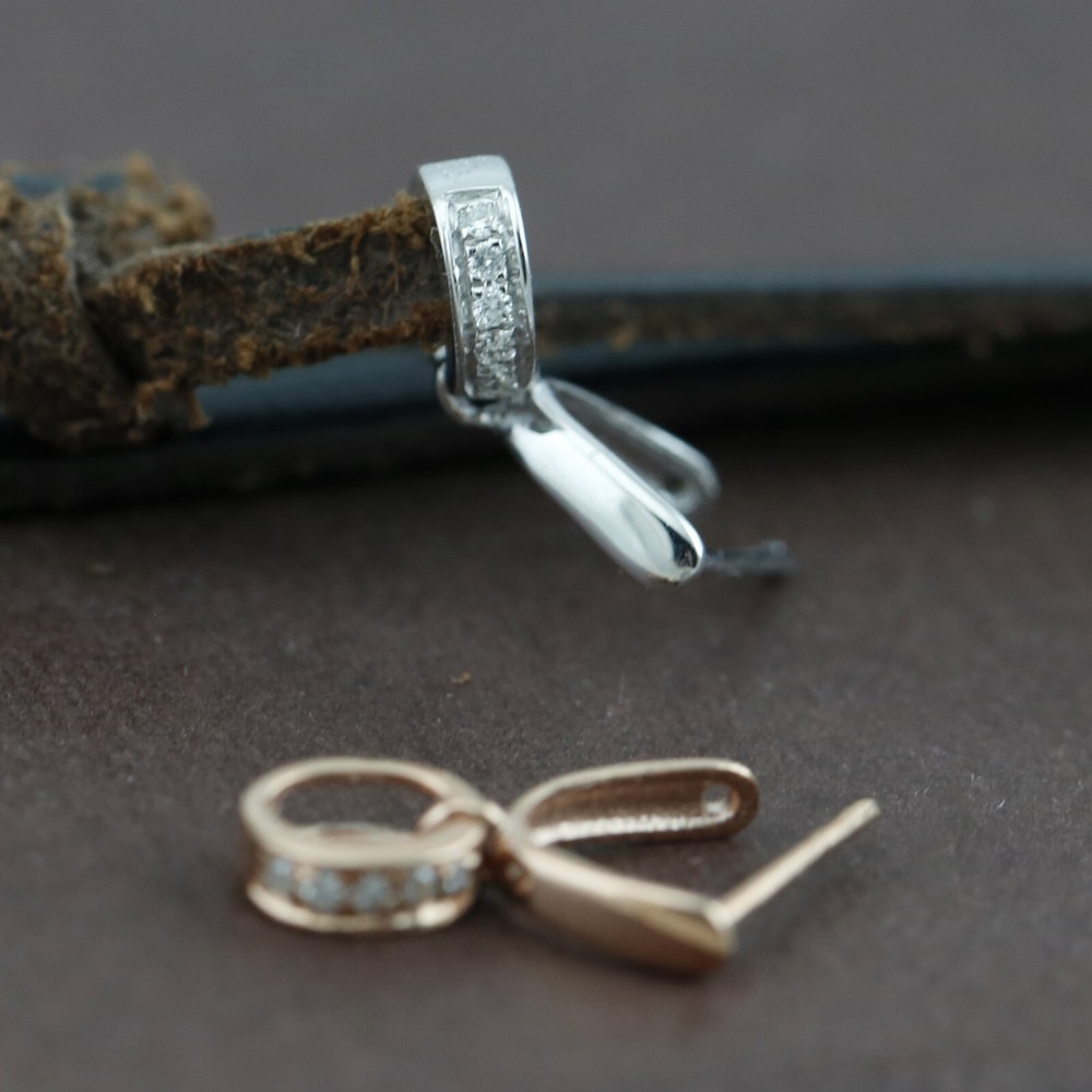 Genuine Solid 18CT Gold Diamond Jade Clip Bails