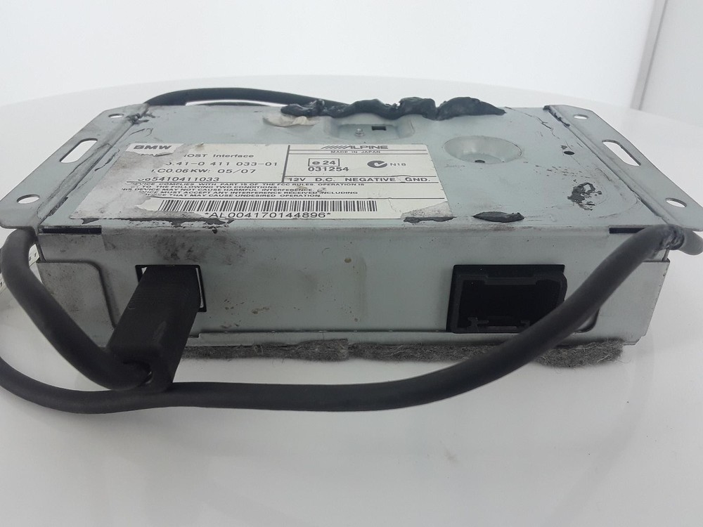 MINI R56 2007-10 Alpine iPhone / iPod Interface Control Module Unit 6541 0411033