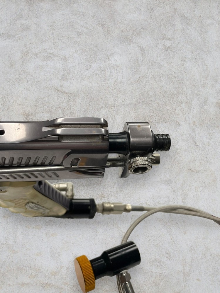 Dye Jackal Paintball Marker