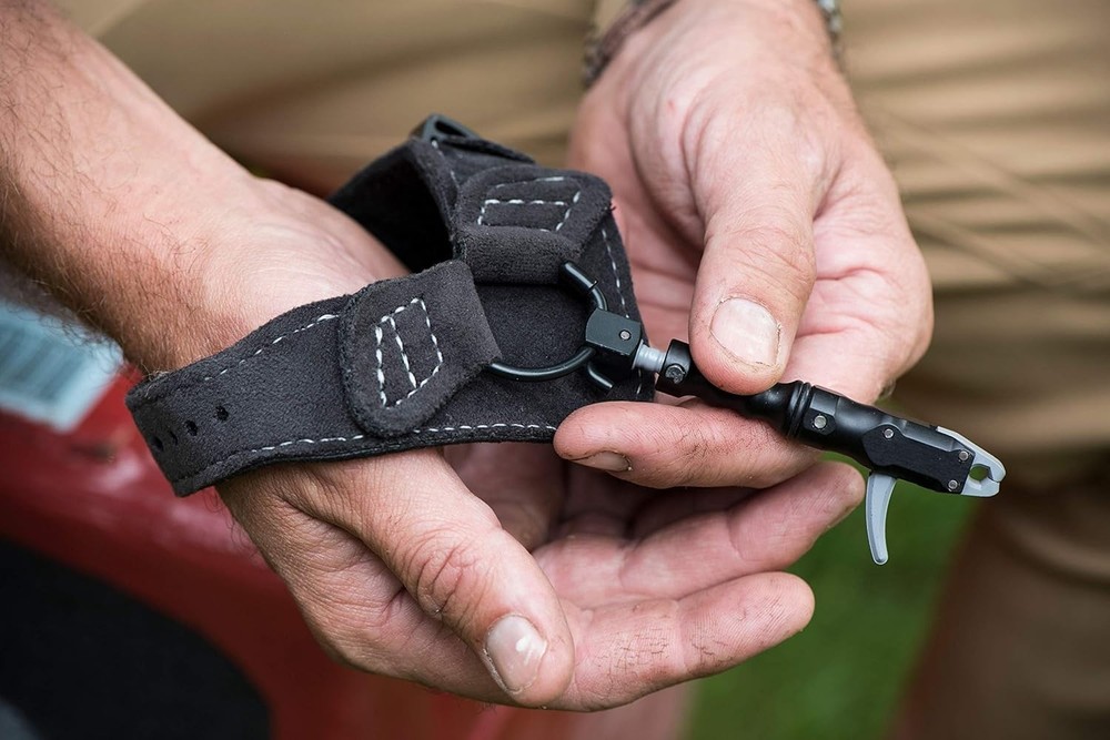 Adjustable Tru-Fire Smoke Extreme Bow Release