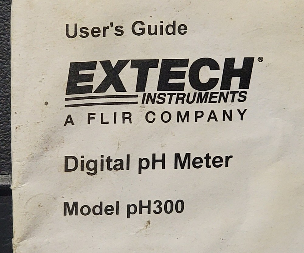 Extech PH300 pH/Temperature Kit In Original Case