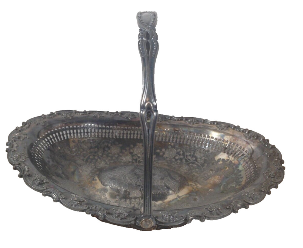 Vintage Meriden Brittiannia Silver Plate Footed Basket Etched Floral