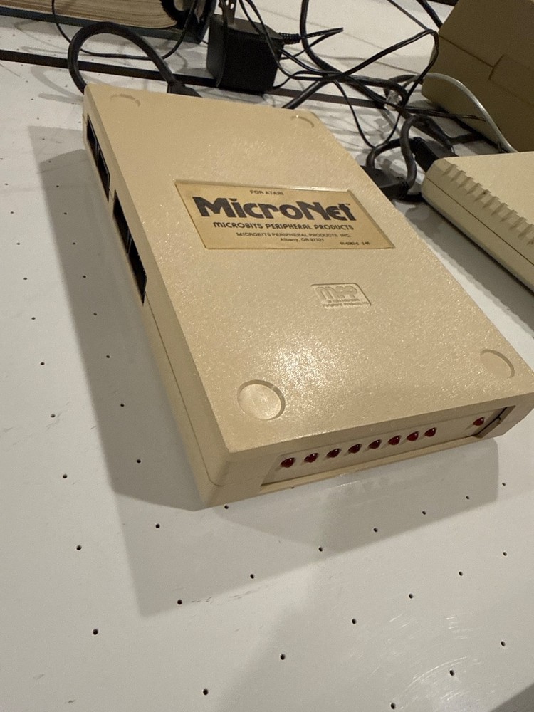 Atari 800XL Vintage Home Computer w/ Manuals, Software, Light Pen & Accessories