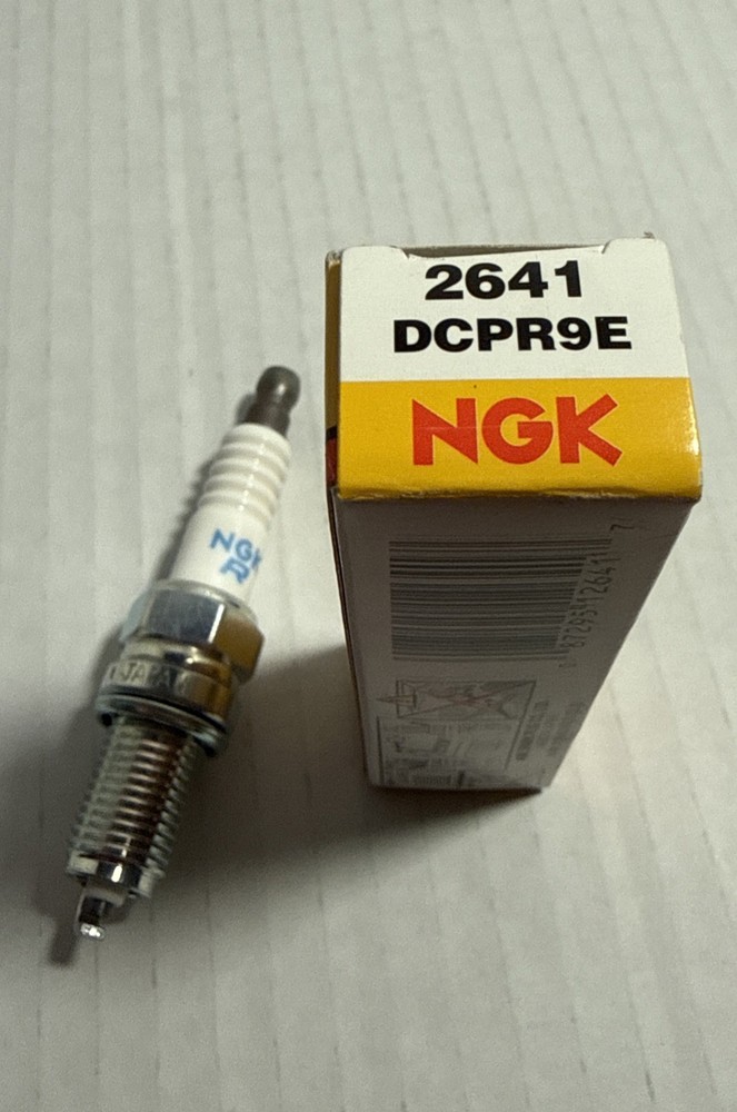 NGK - Standard Spark Plug  (DCPR9E) 2641