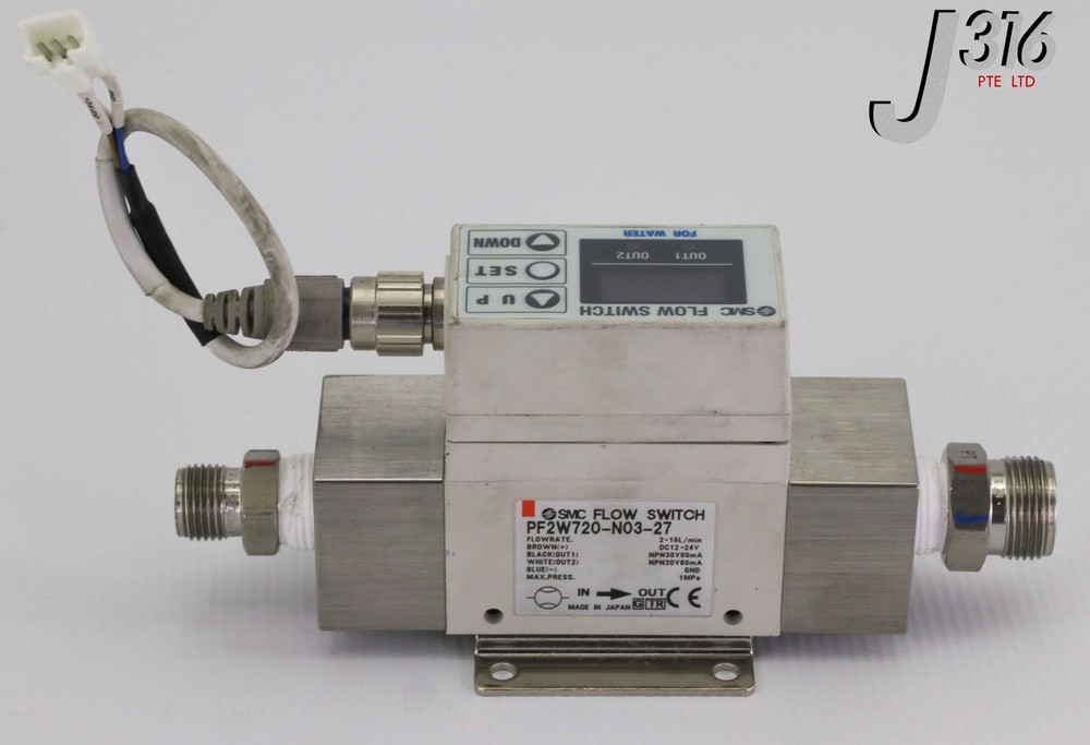 14299 SMC DIGITAL FLOW SWITCH PF2W720-N03-27