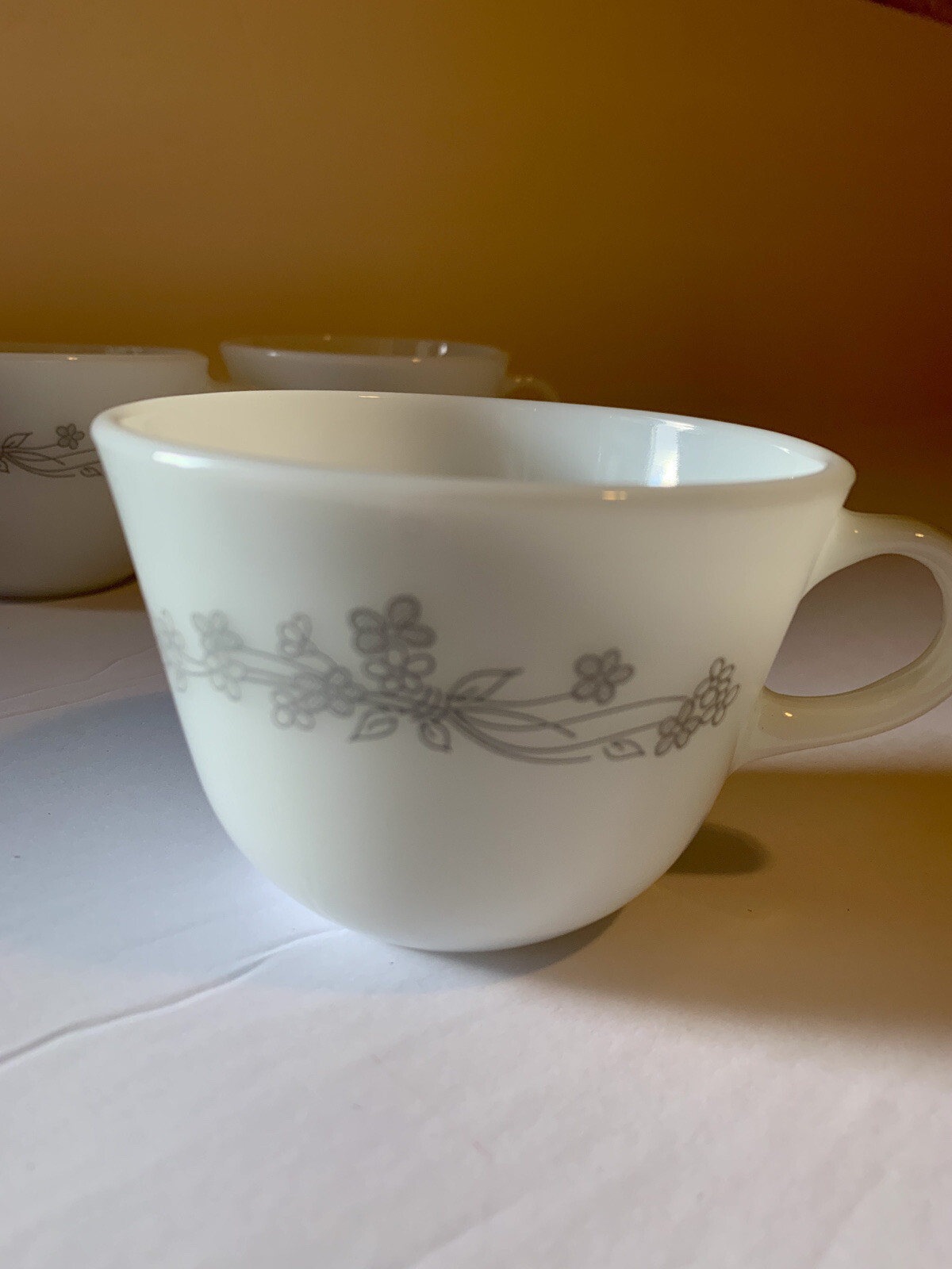 CORNINGWARE Vintage Coffee Tea Mugs Cups Set Of 3 White With Gray Flowers