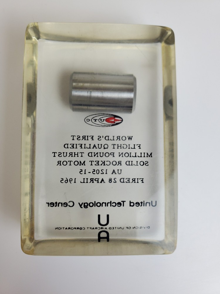 1965 1st Flight Qualified Million Lb. Thrust Solid Rocket Motor United Technoly