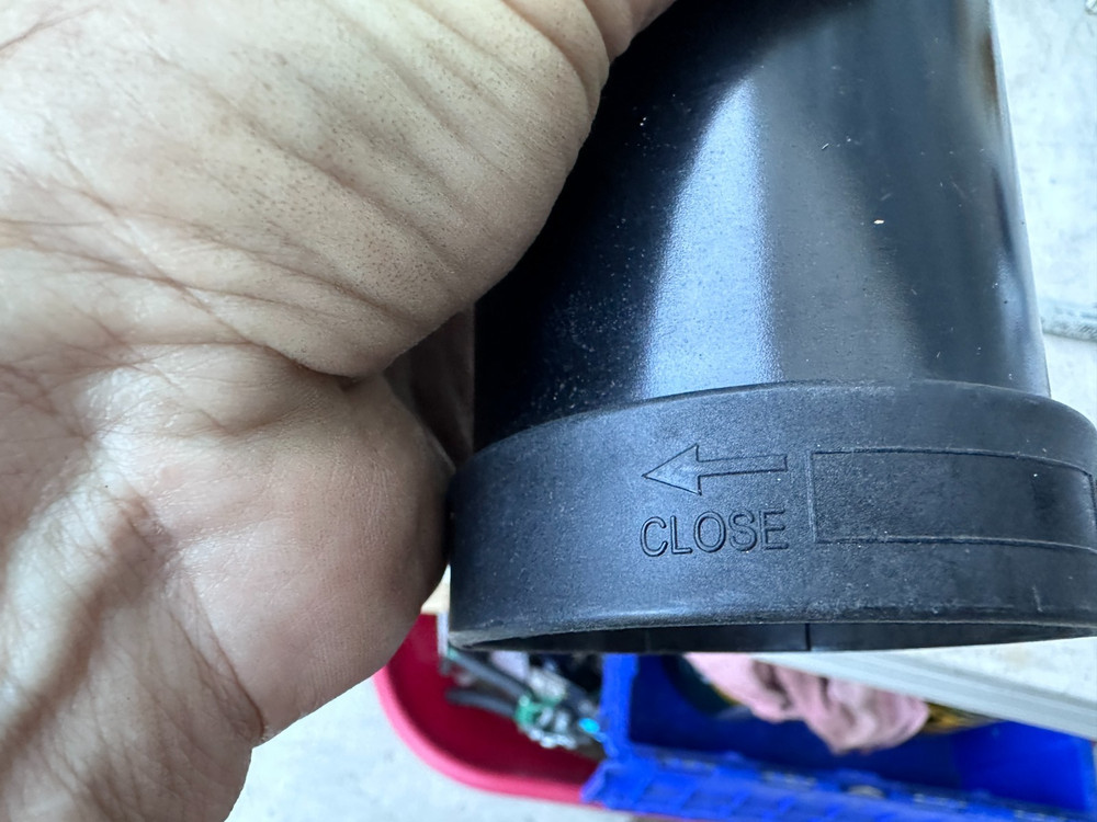 TELEMECANIQUE XVB C8G4 RED STROBE LIGHT UNIT