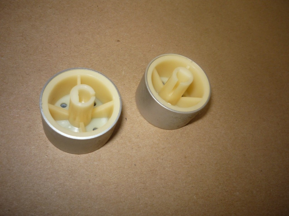 Technics M218 Cassette Deck - ORIGINAL TWO KNOBS KNOB