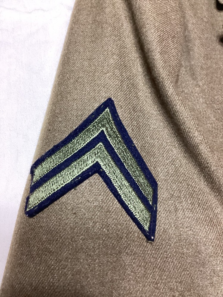 WW2 Uniform Jacket Rank, Ribbons & Patch 38 EXL