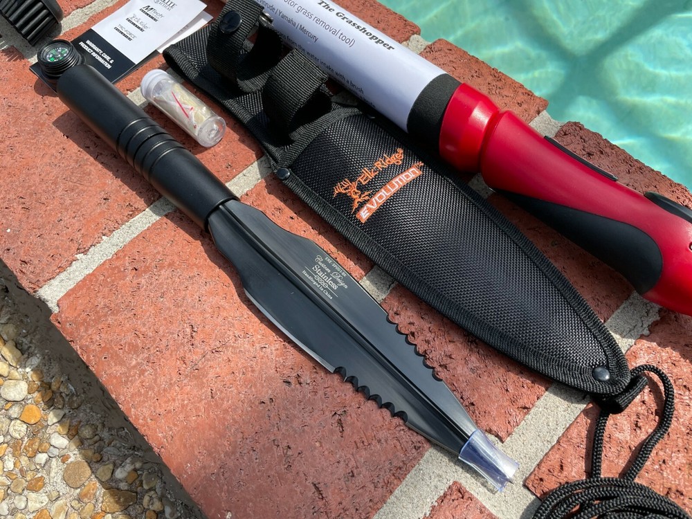 GrassHopper - The outboard Motor Grass Removal Tool