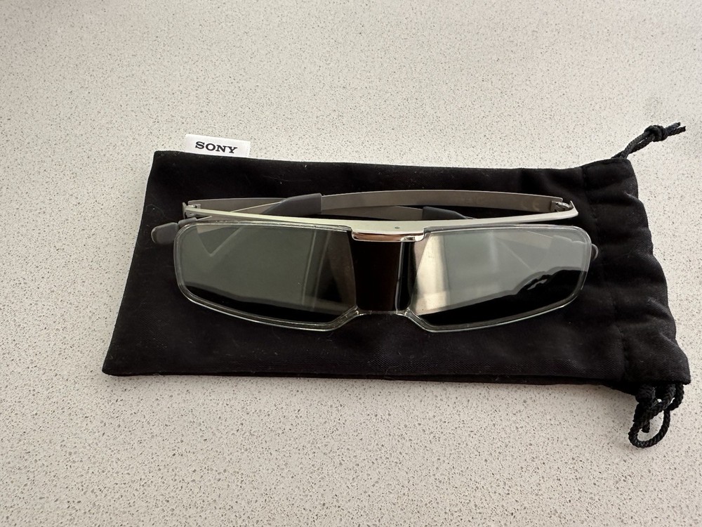 Sony TDG-BR750 Active 3D Glasses (2)