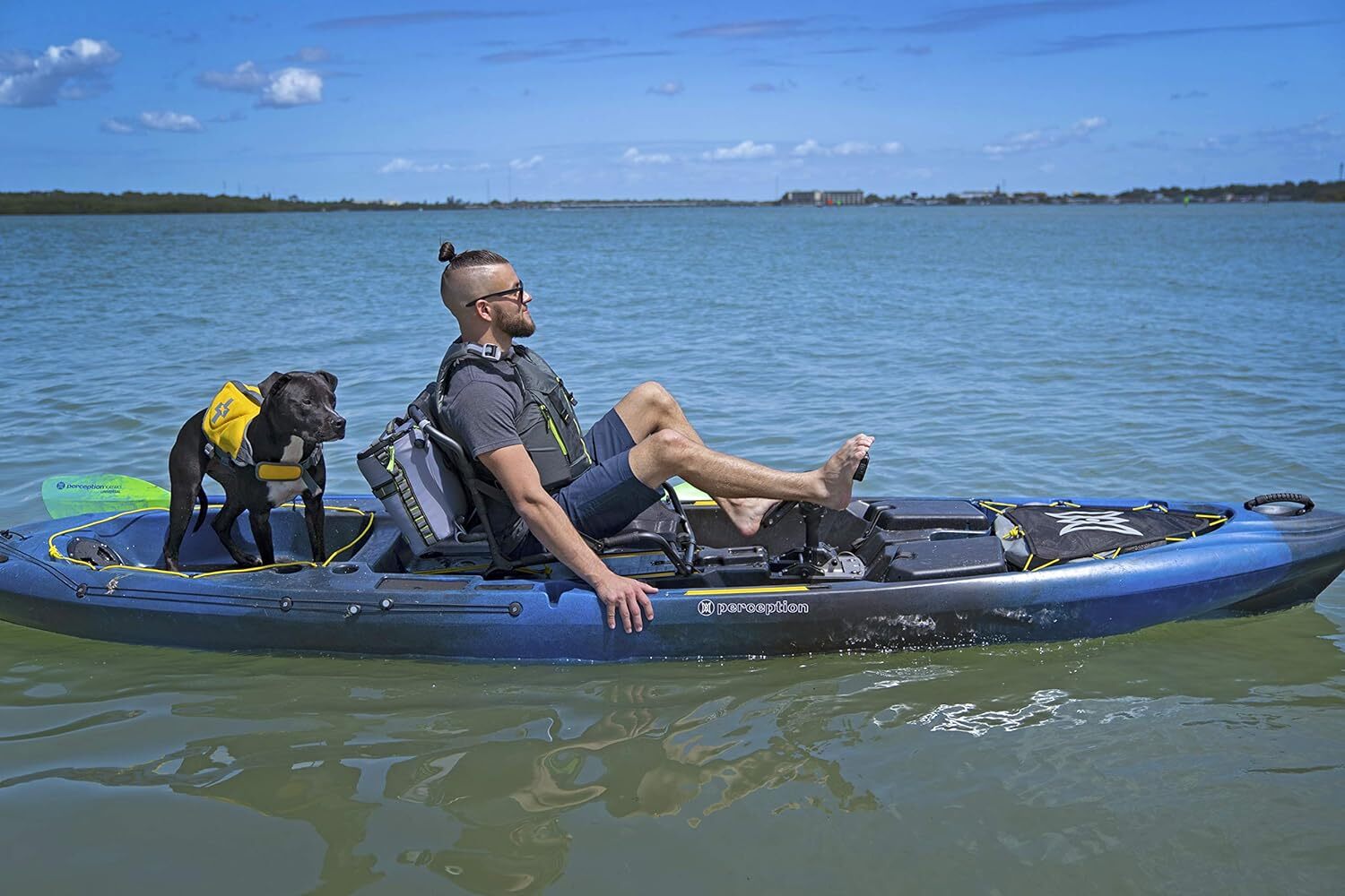 Perception Kayaks Pescador Pilot 12 Sit on Top Pedal Drive Fishing Kayak Dapper