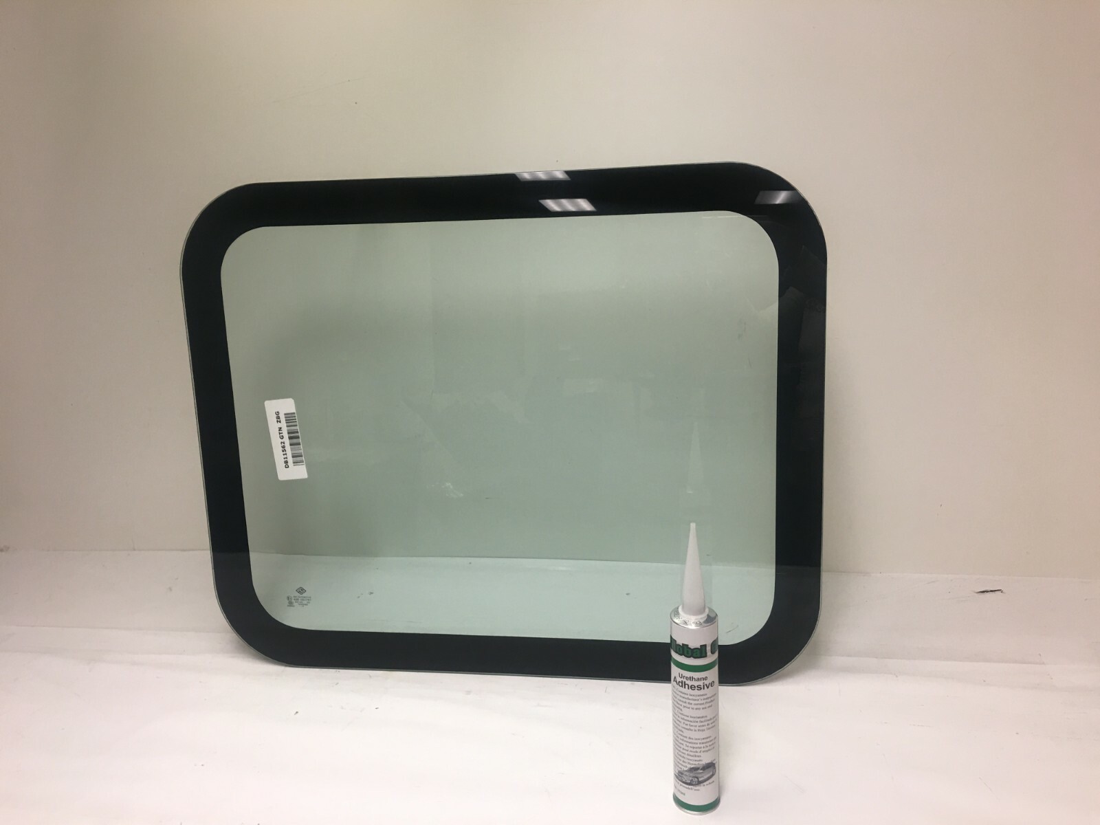 2008-2022 Freightliner Cascadia Conventional Cab Rear Back Glass (Left or Right)