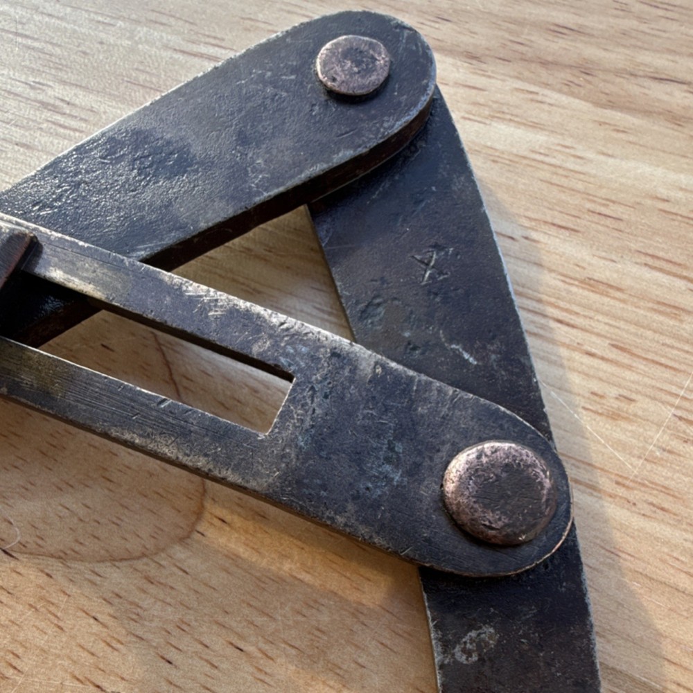 Vintage Outside Lock Joint Caliper Divider Adjustable Iron Tool