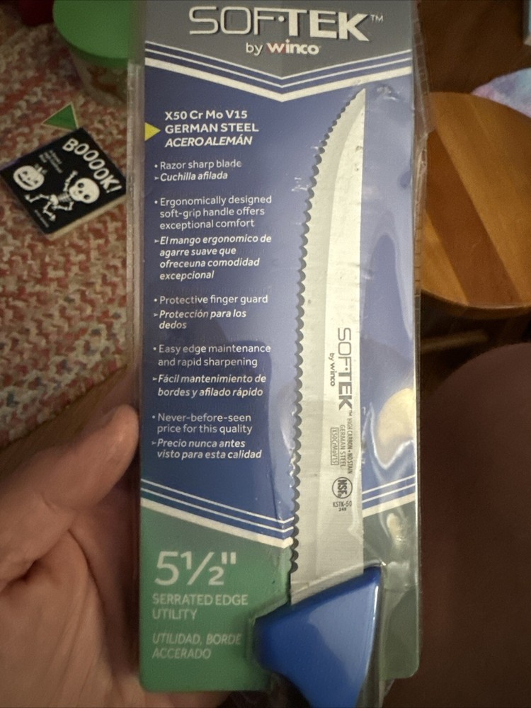 SofTek, 5-1/2" Utility Knife, Serrated, Soft Grip Handle (6 Each)