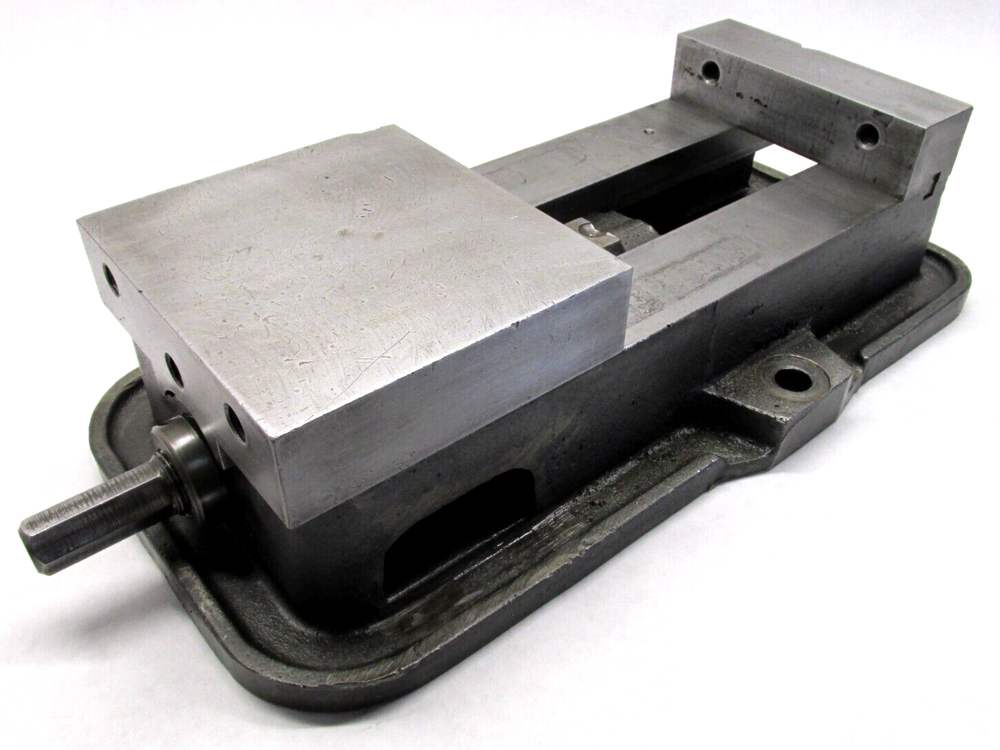 KURT ANGLOCK 6" MILLING MACHINE VISE - #D60