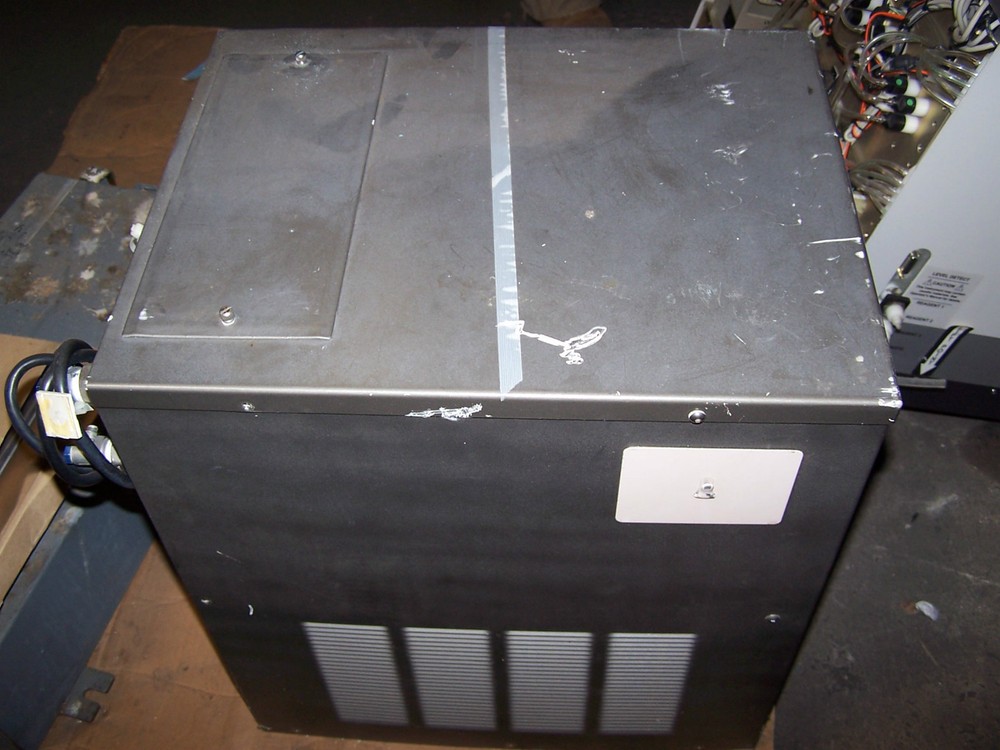 NESLAB CFT-33 COOLFLOW REFRIGERATED RECIRCULATOR CHILLER PD-1 335104030100