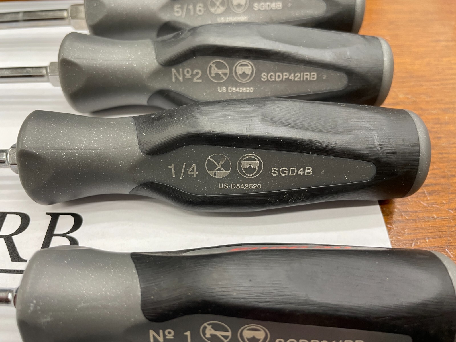 Snap-on Tools USA NEW 6PC Dark Titanium Soft Grip Screwdriver Lot Set SGDX60BDT