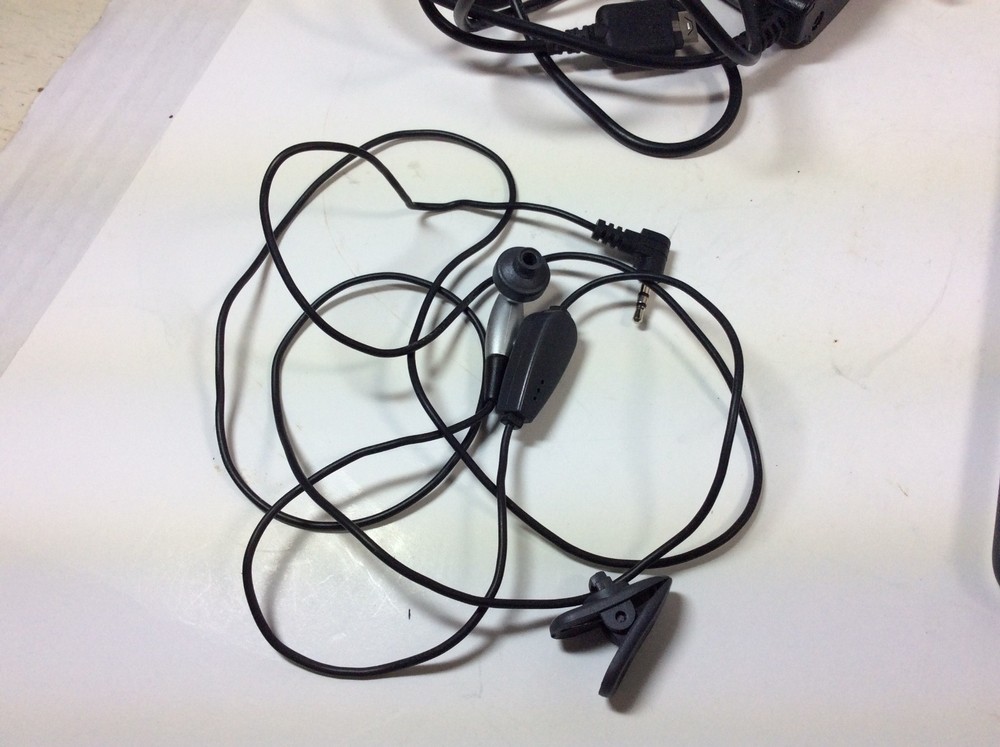Lot Cell Phones Untested