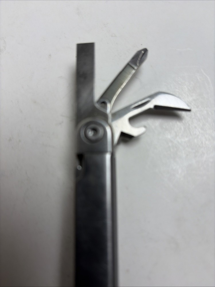 LEATHERMAN WAVE MULTITOOL Used with some light wear