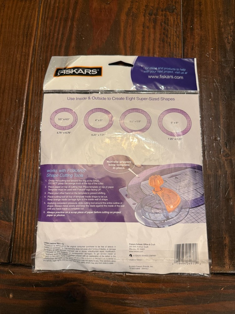Fiskars Super Sized Circles & Ovals Shape Template Set 4910 Complete