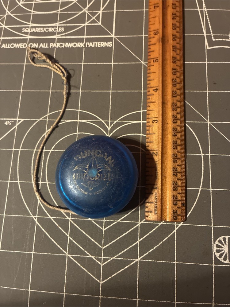 Vintage Duncan Imperial Yo-yo Blue