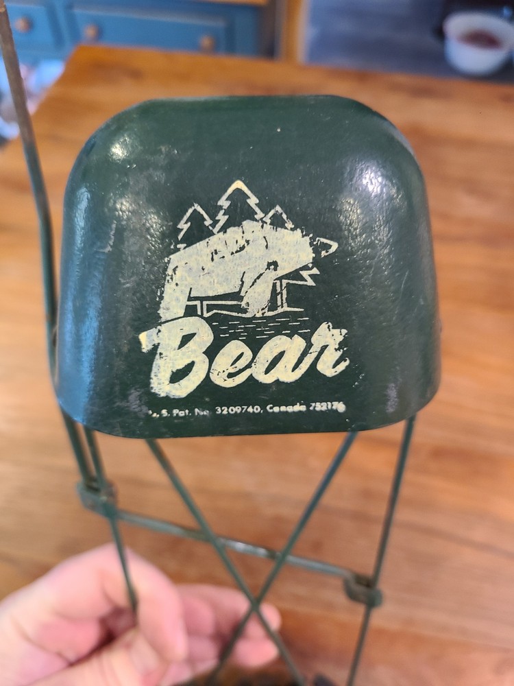 Vintage Bear Archery bow quiver