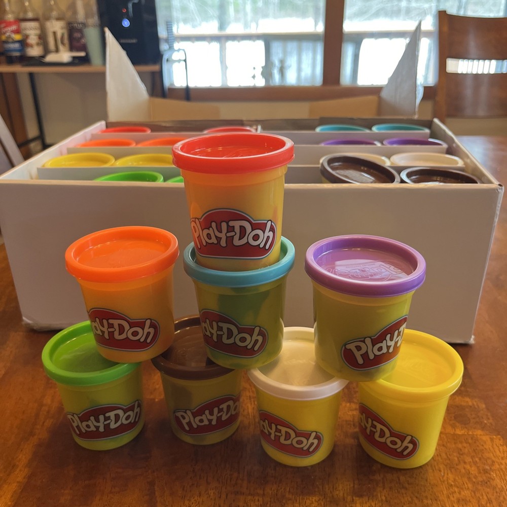 Play-Doh 29413 Modeling Clay Cans - 48 3oz Count Assorted Colors