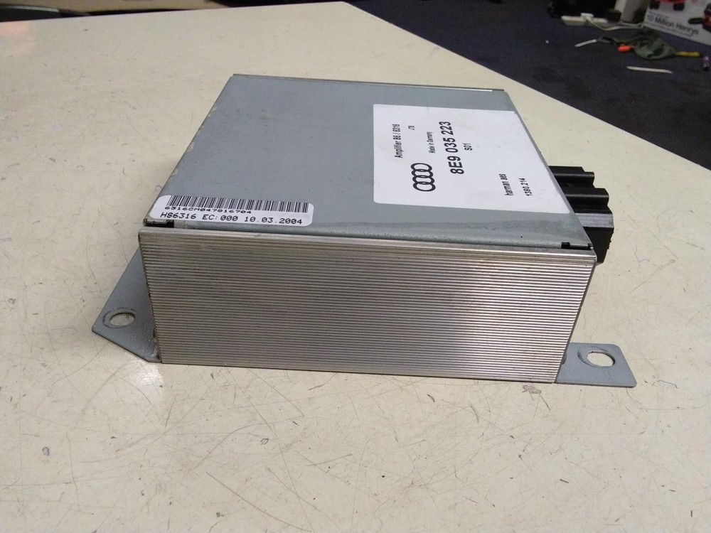 AUDI A4 B6 AUDIO AMPLIFIER 8E9035223