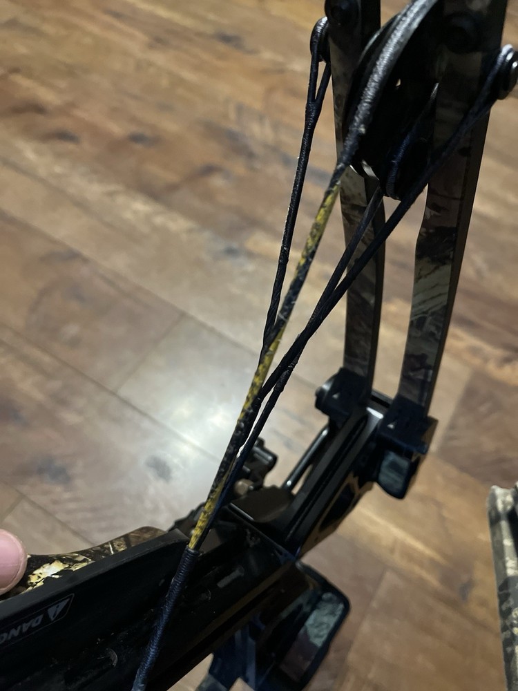 TenPoint Stealth SS Crossbow Package with Scope and ACUdraw