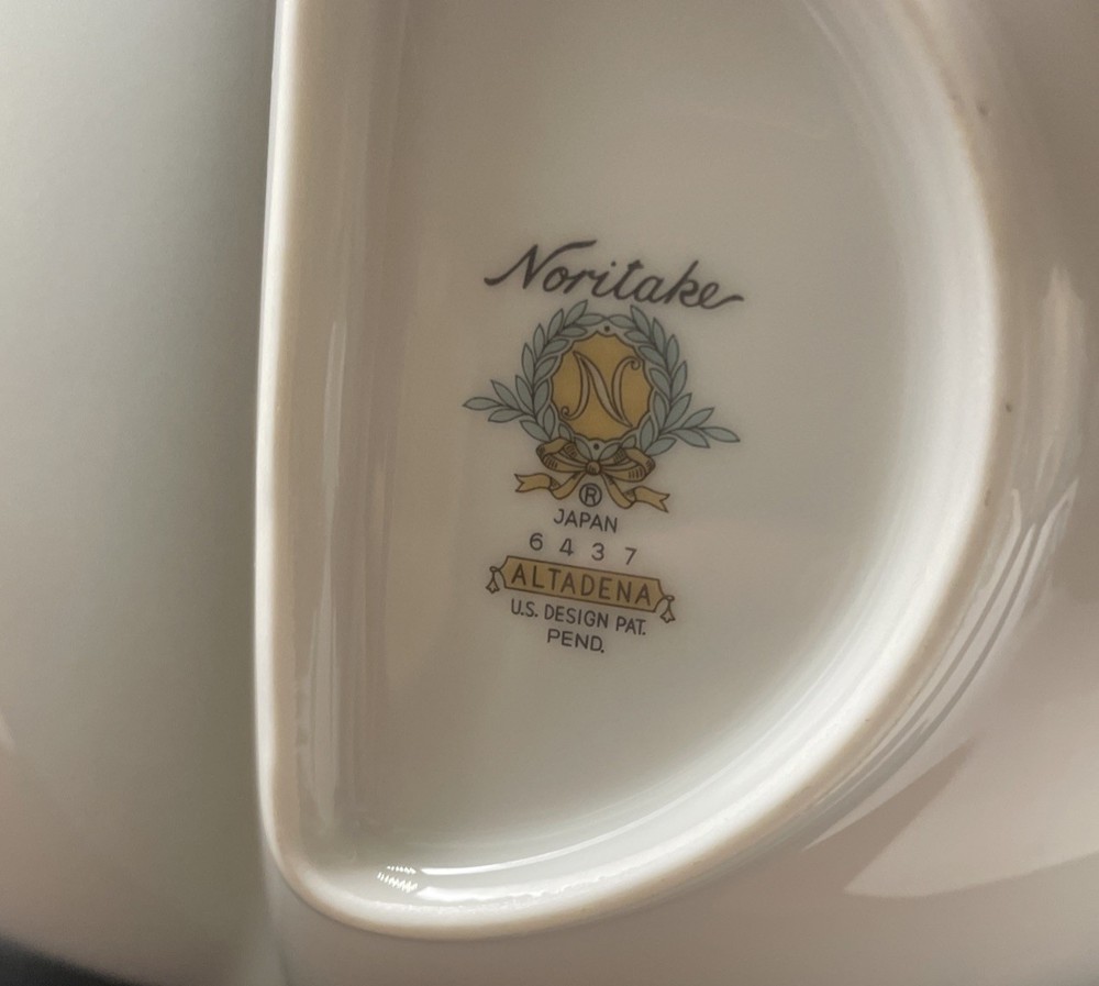 Noritake Altadena 10" Oval Divided Serving Bowl #6437 EUC