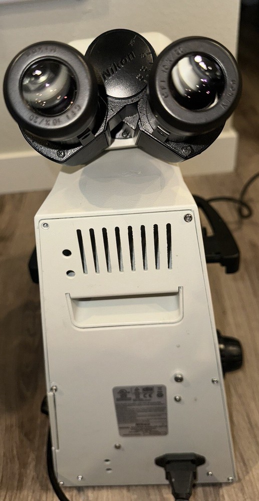 Nikon Eclipse E200 LED Binocular Microscope