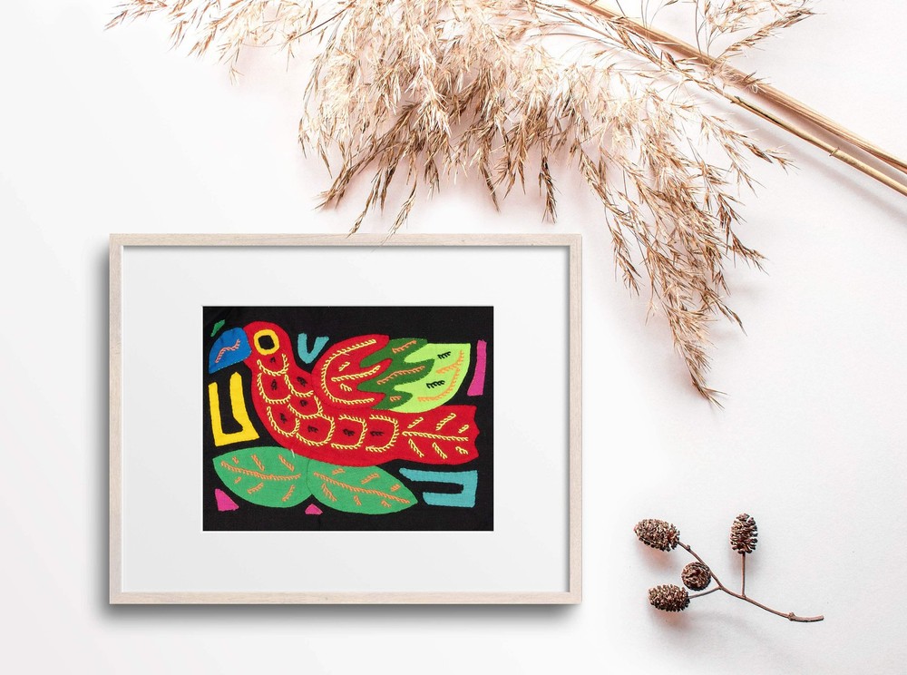 Red Bird Molita