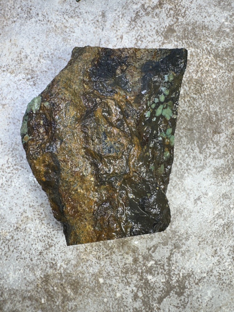 Natural Hubei turquoise with unique colors