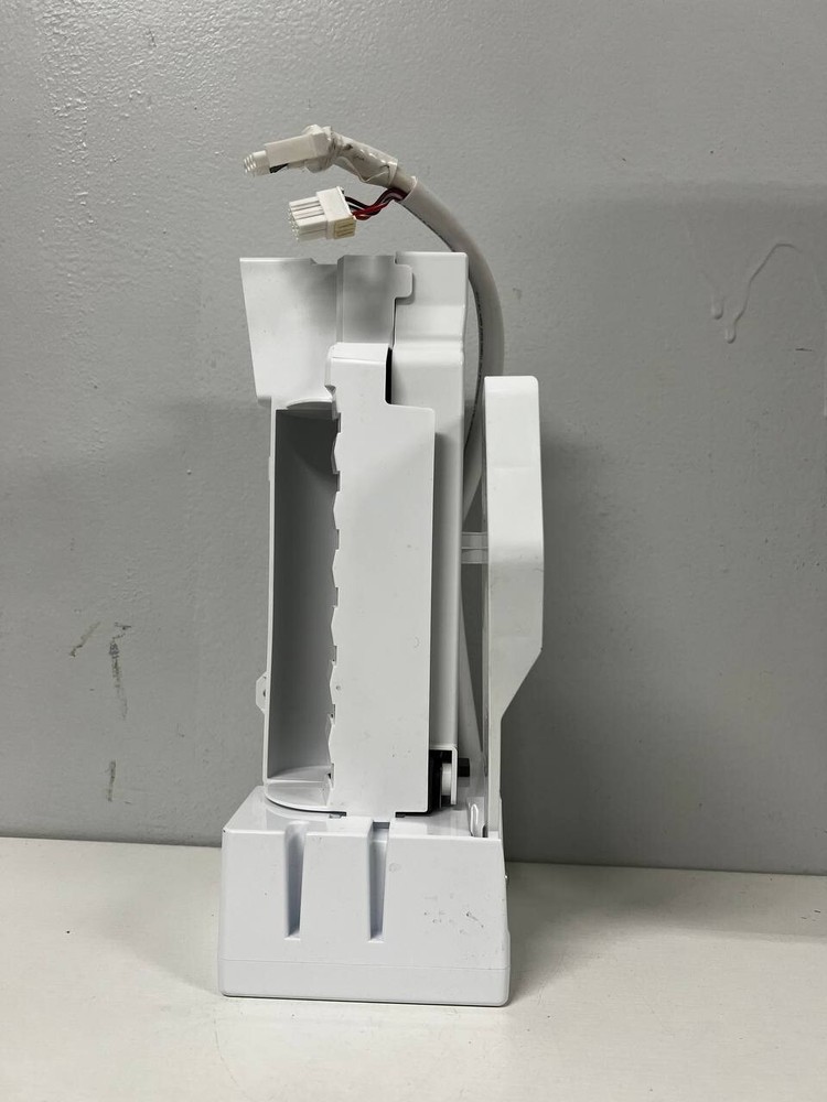 Genuine OEM GE Refrigerator Ice Maker WR30X39346