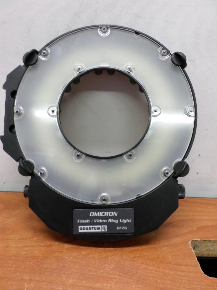 Quantum QF26 Omicron Flash / Video Ring Light
