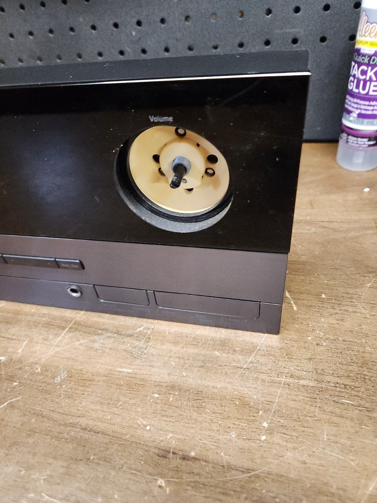 Harman Kardon AVR 254 Front Display