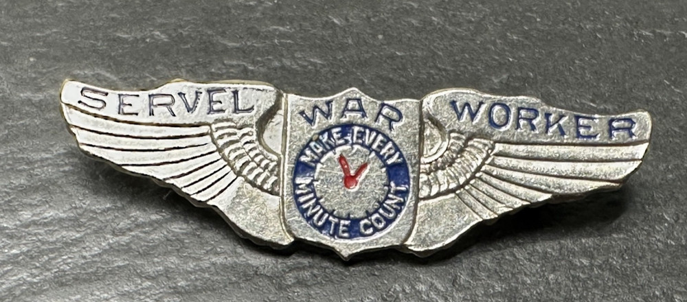 WWII HOMEFRONT SERVEL WAR WORKER WINGED PIN M698