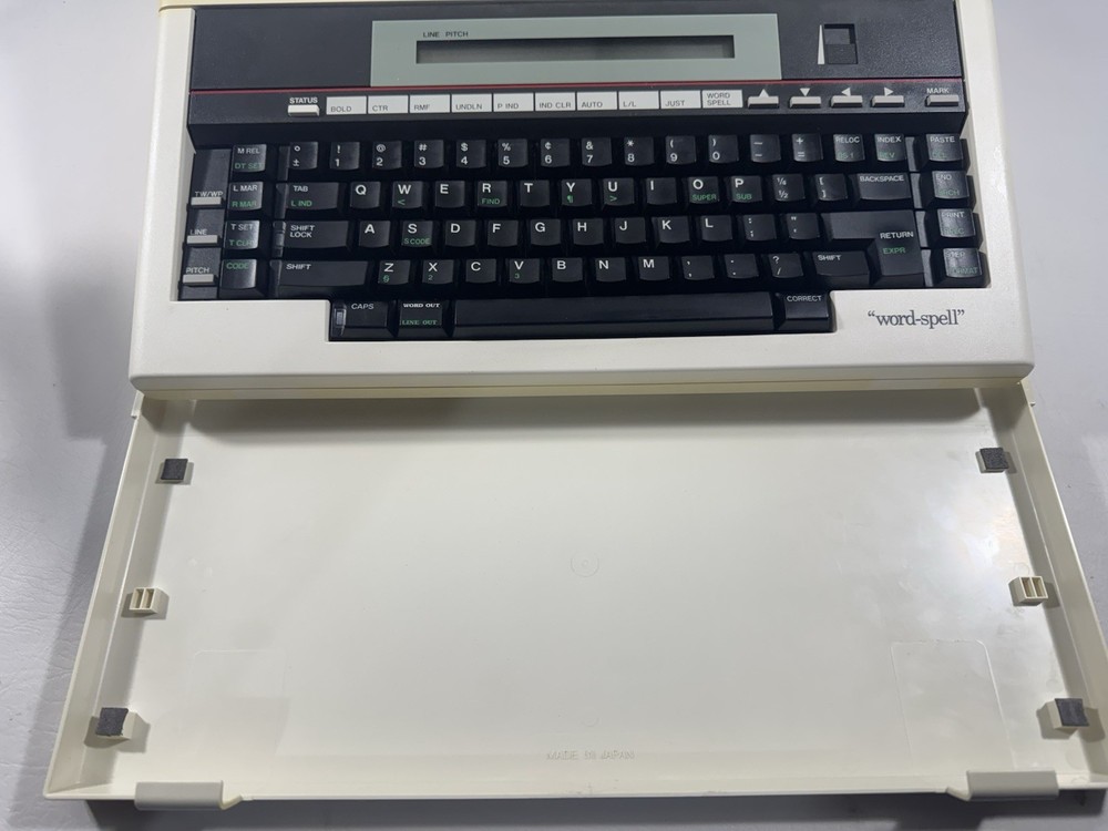 Brother Correctronic 360 Word Processing Typewriter W/EX Ribbon & Wheel Tested
