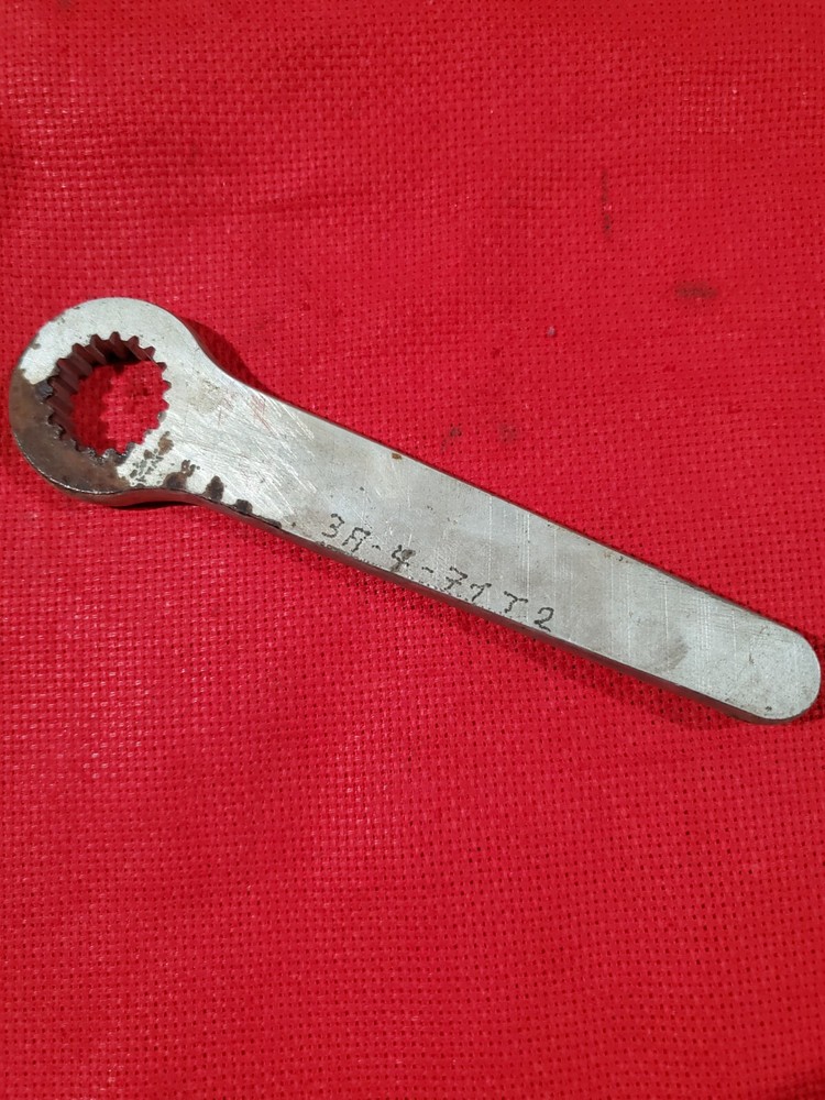 CURTISS WRIGHT RADIAL ENGINE R1820-82 OIL PUMP COUPLING - SERV