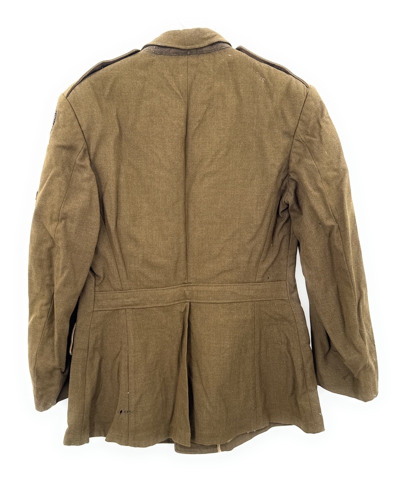 WWII Jacket 102nd Infantry PFC Honorable Discharge