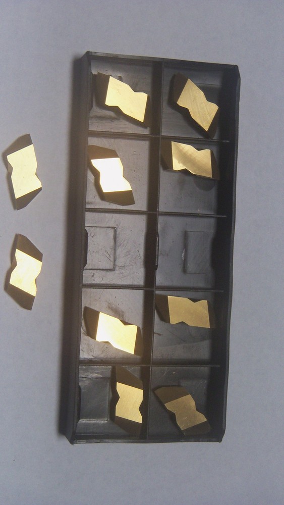 NEW 10PCS NT-3R C5 TIN  CARBIDE INSERTS