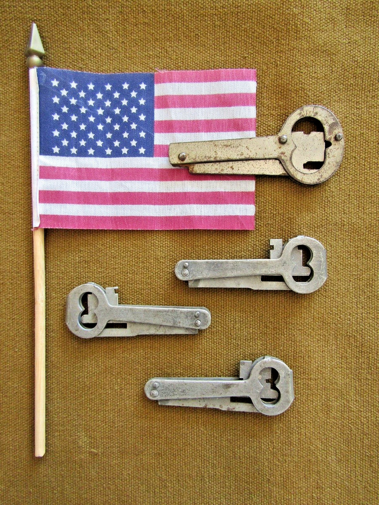 antique folding skeleton keys, "Church Keys."