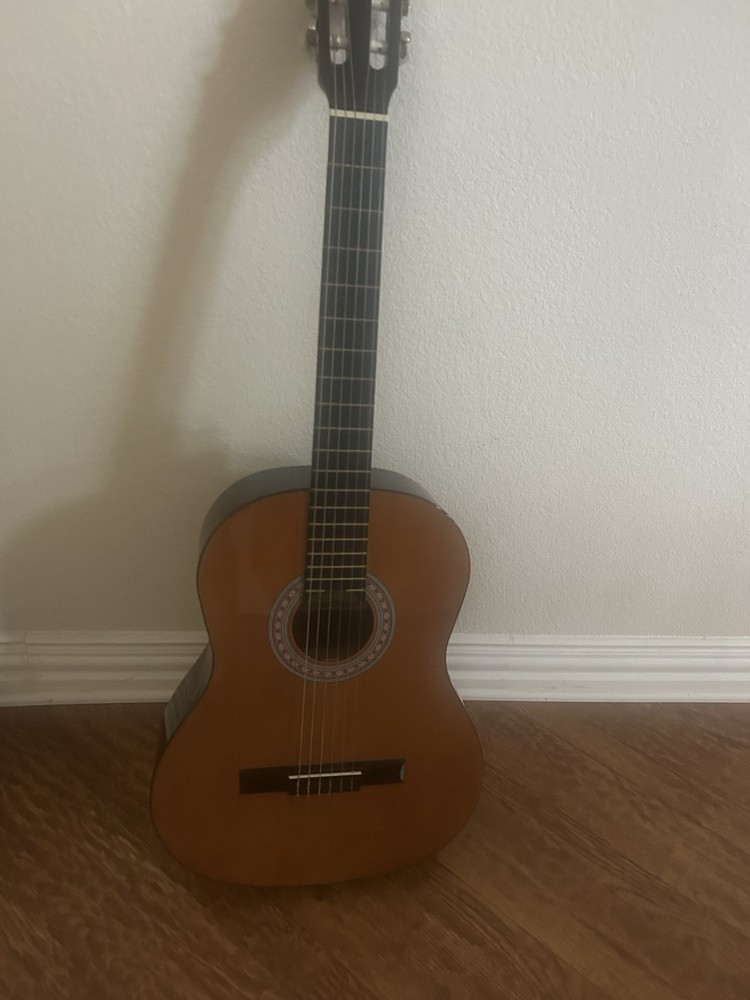 Lucida Classical Guitar