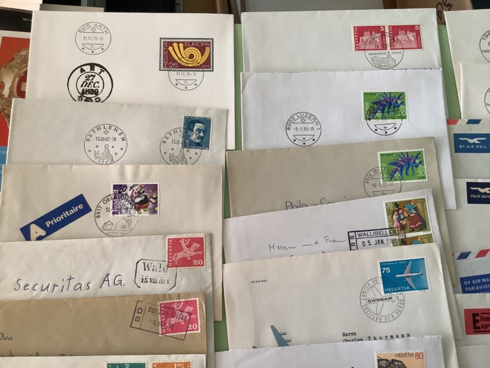 Switzerland postal covers 33 items Ref A2200
