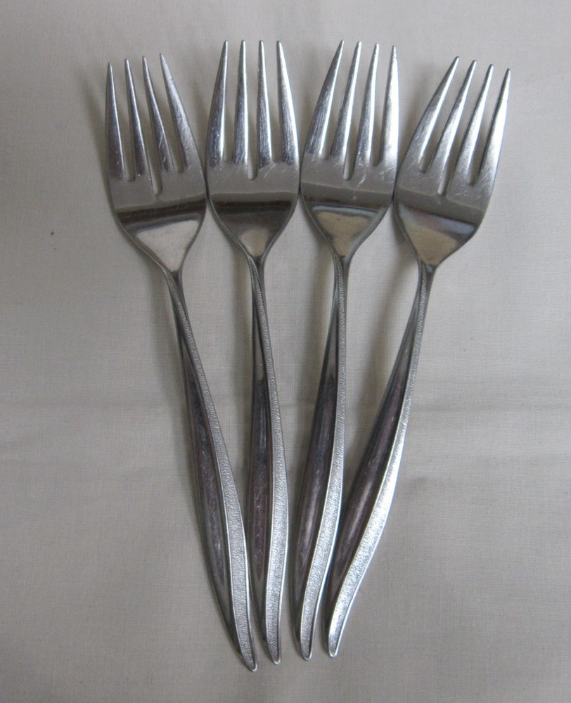 Oneida Deluxe Stainless Flatware- Textura - 4 Salad Forks