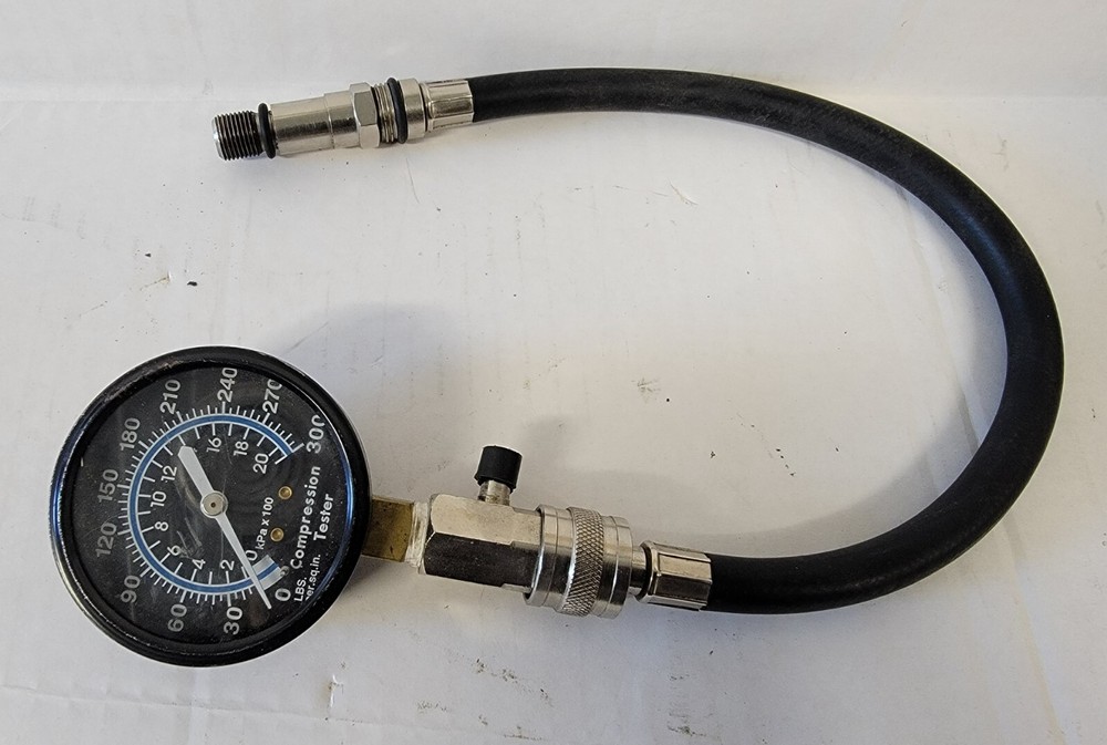 COMPRESSION TESTER TESTING GAUGE GAGE Kpa X 100