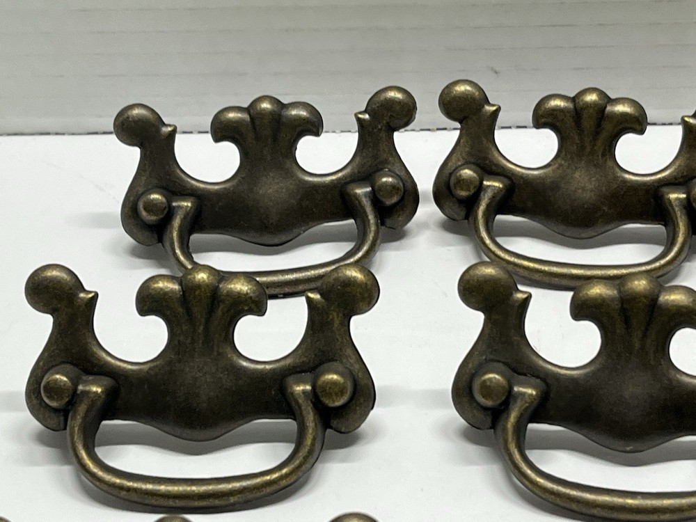 Vintage Lot (15) NOS Chippendale Style Fixed Drawer Pulls #44934